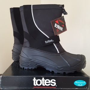 Totes Thermolite Brand new Snow Boots waterproof
